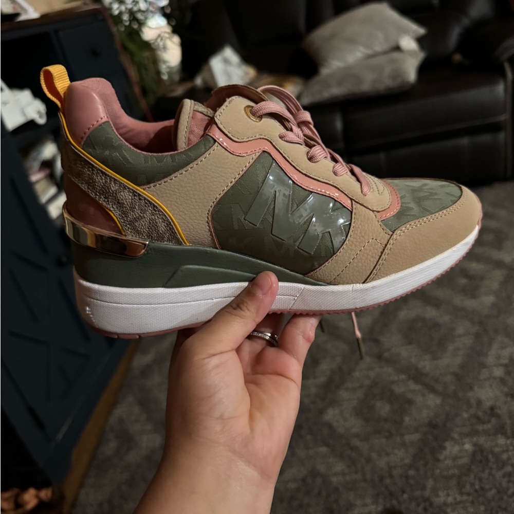 Michael Kors Multicolor Sneakers